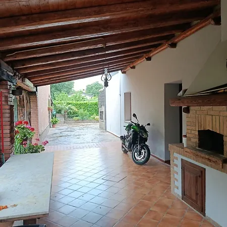 With Large Porch * Staranzano